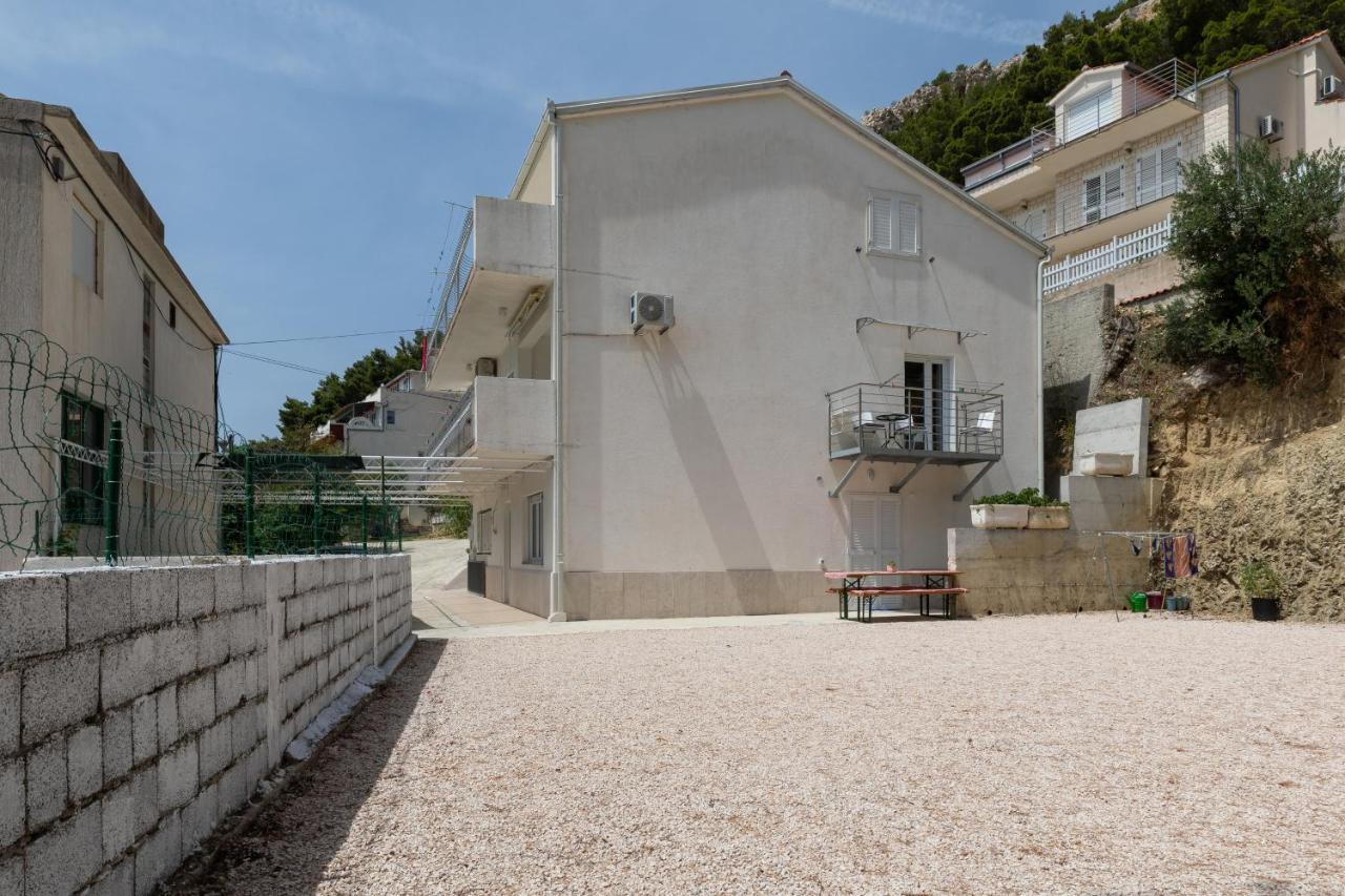 Apartments By The Sea Duce, Omis - 2992 ドゥギ・ラット エクステリア 写真