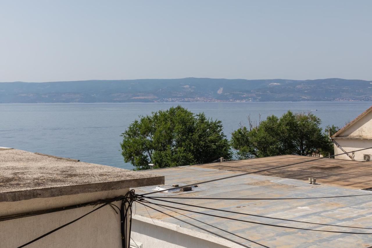 Apartments By The Sea Duce, Omis - 2992 ドゥギ・ラット エクステリア 写真