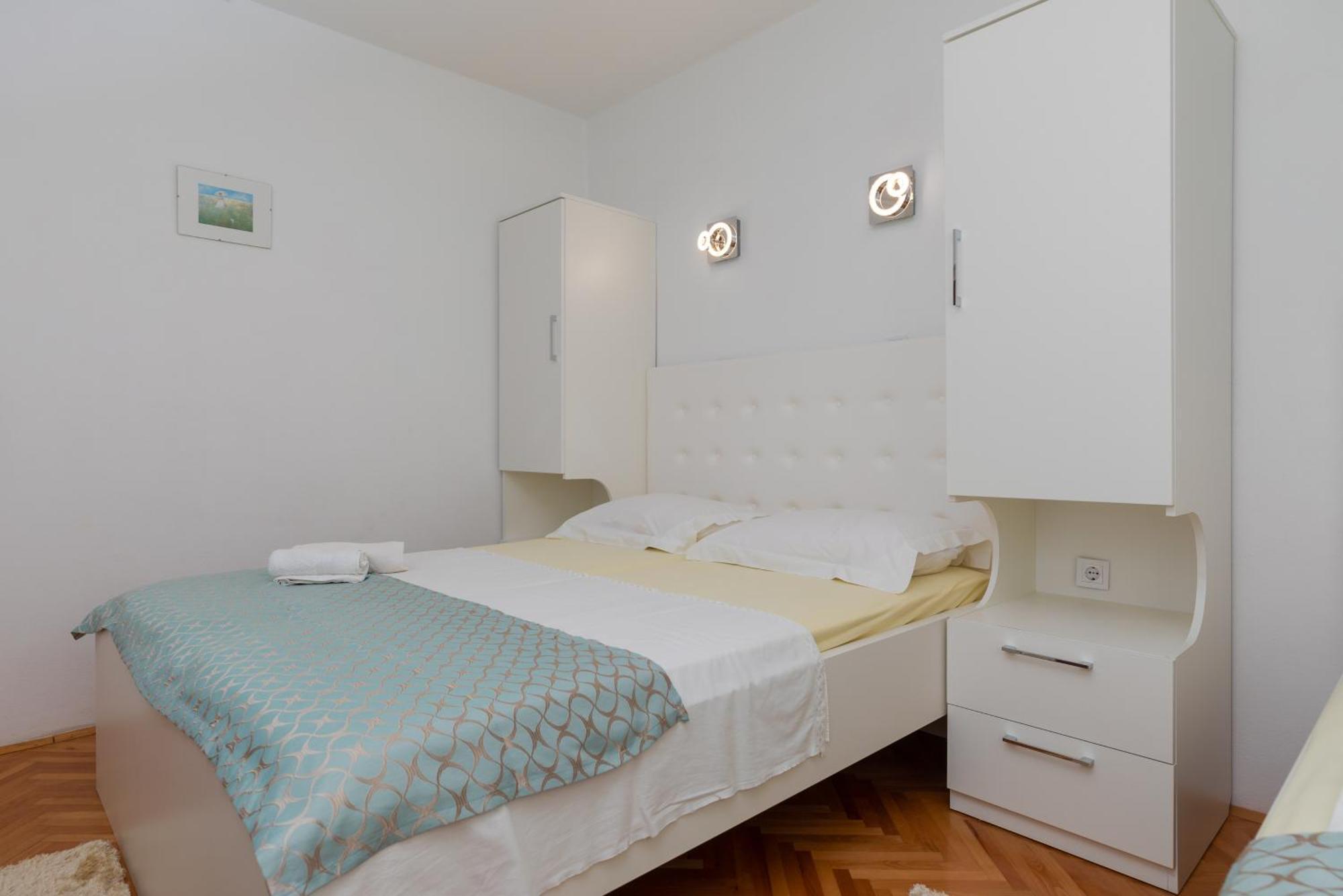 Apartments By The Sea Duce, Omis - 2992 ドゥギ・ラット 部屋 写真