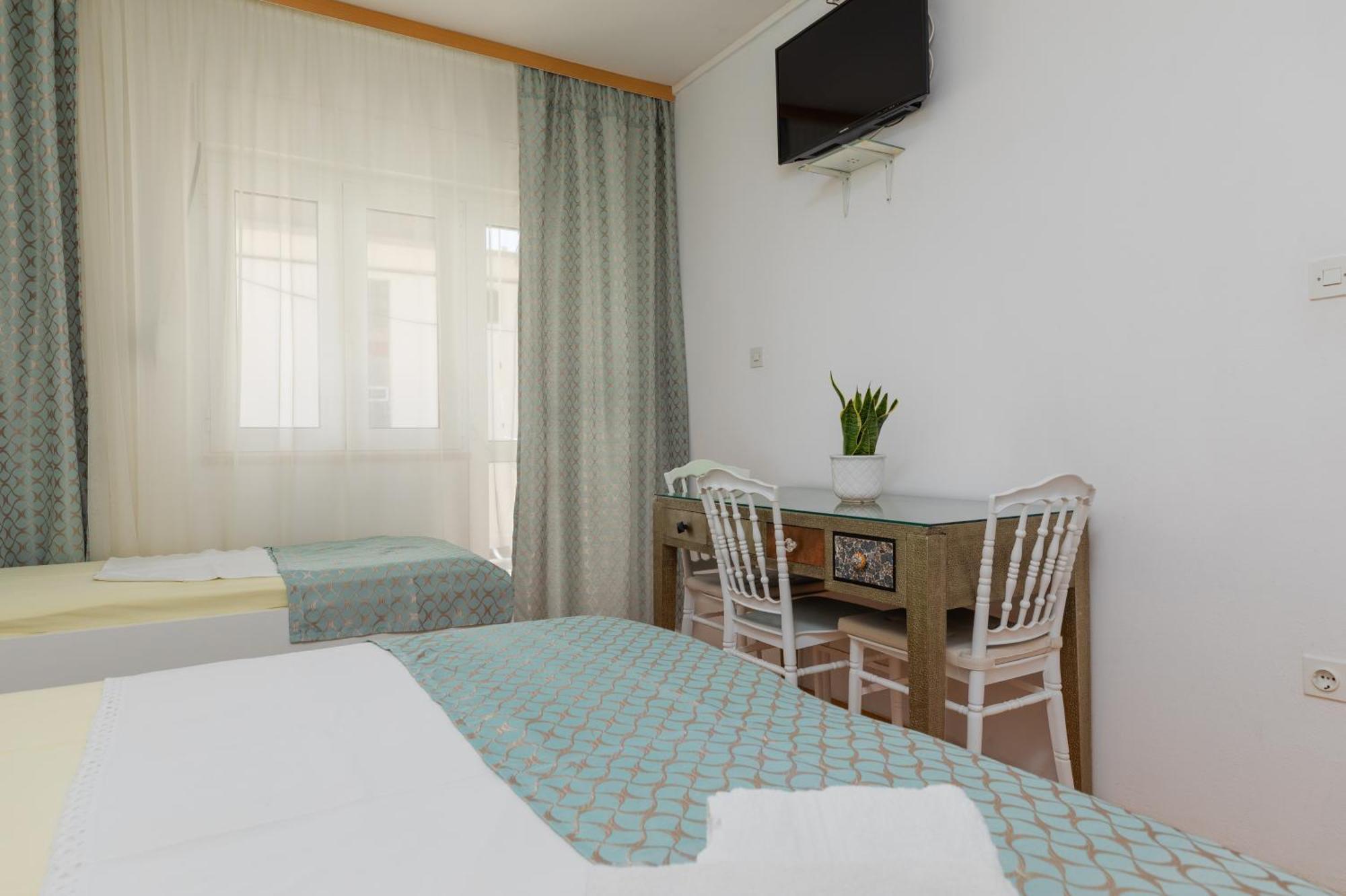 Apartments By The Sea Duce, Omis - 2992 ドゥギ・ラット 部屋 写真