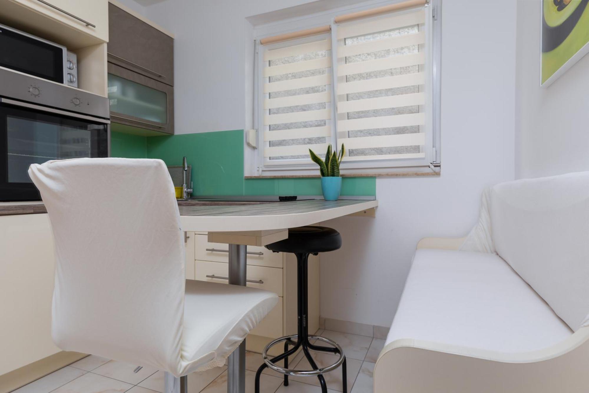 Apartments By The Sea Duce, Omis - 2992 ドゥギ・ラット 部屋 写真